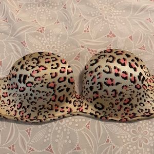 VS Bombshell Cheetah Strapless 2 size extra push up bra